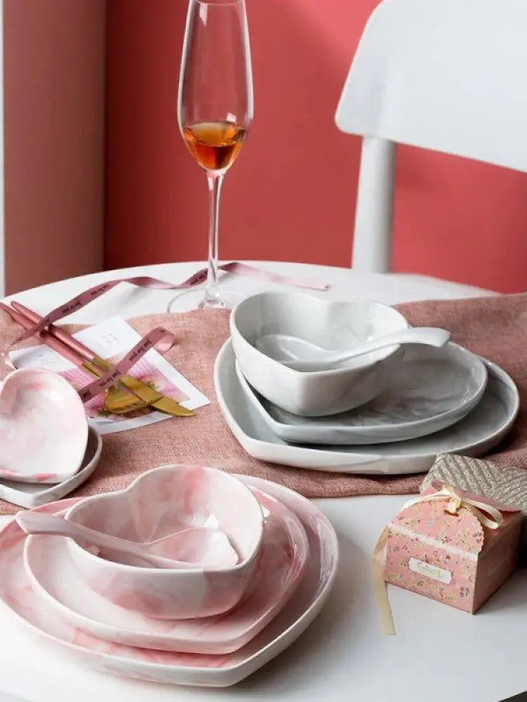 Nordic Marbled Heart Ceramic Dinnerware Set